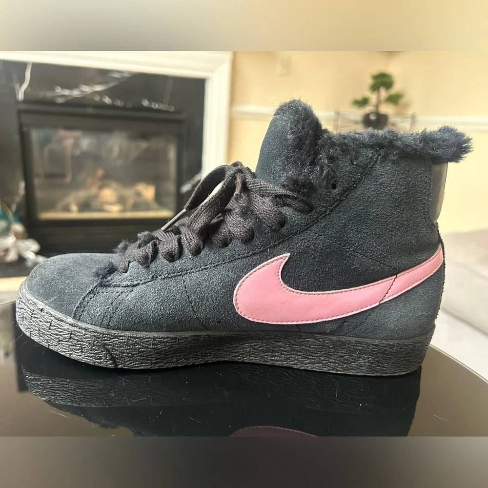 NIKE Pink & Black Fur Lined Mid Blazers
